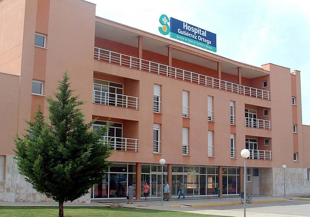 Cuatro jóvenes heridos tras la salida de la vía de un turismo en Carrizosa (Ciudad Real)