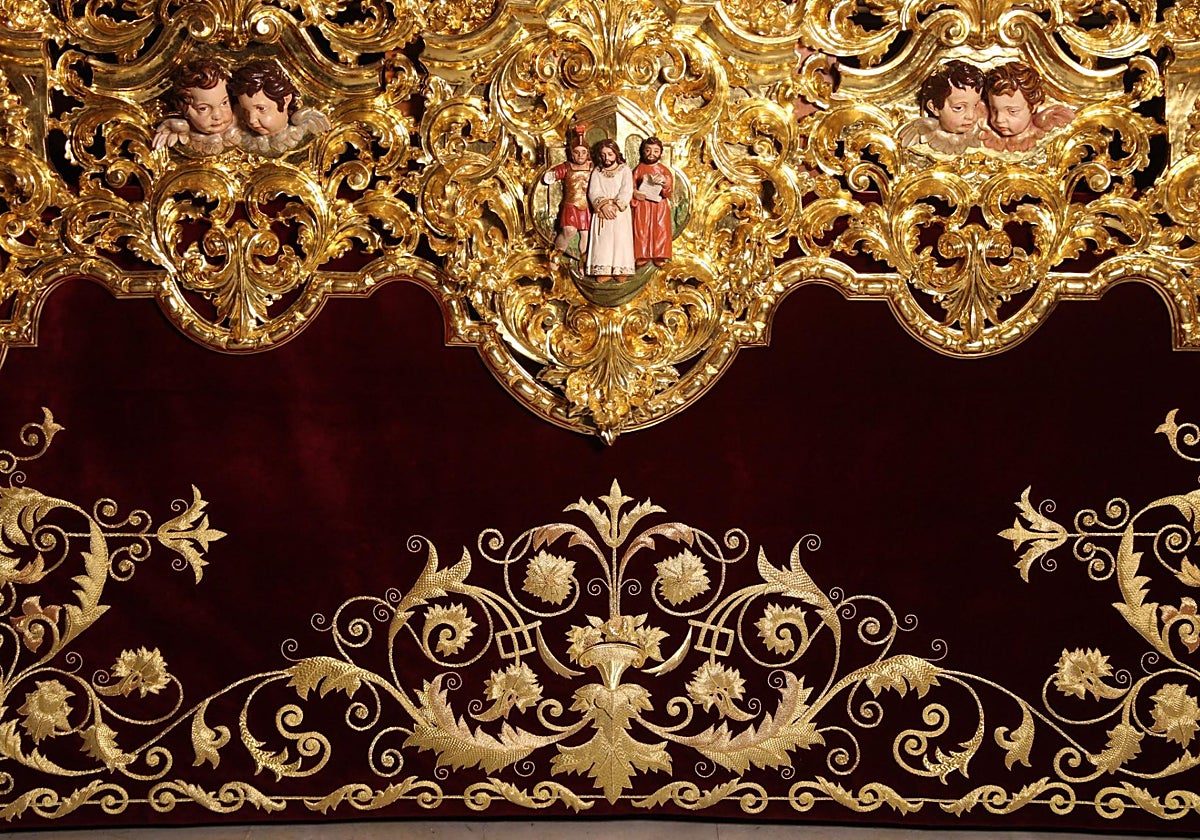Faldones bordados del paso del Señor de las Penas de Córdoba