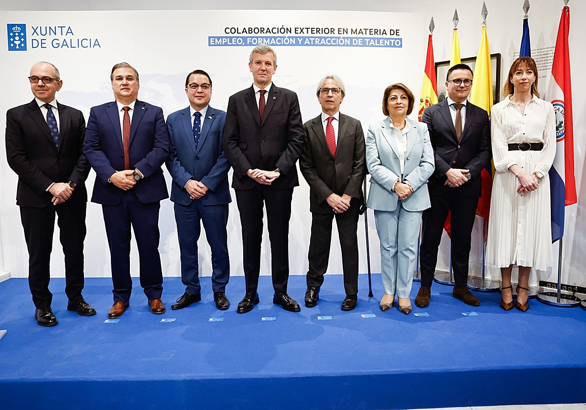 Alfonso Rueda durante la firma de este martes, en Madrid