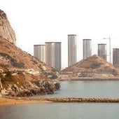 Gibraltar sigue creciendo en aguas españolas