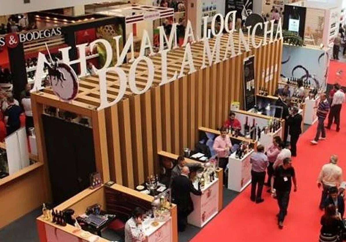 La Junta recuerda que Fenavin «es para vender vino» y muestra su preocupación por el devenir de la feria