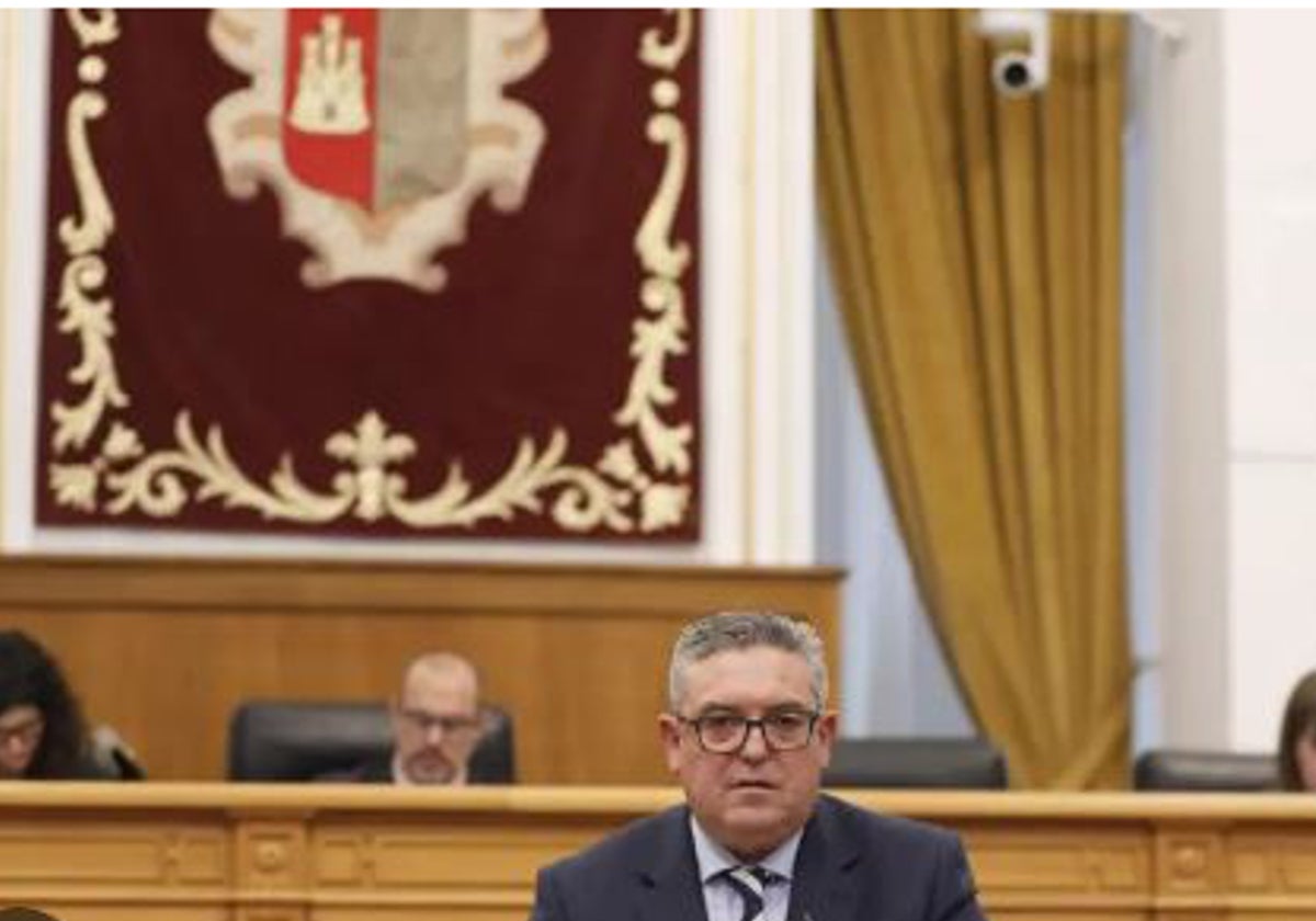 Lucas-Torres, durante su intervención
