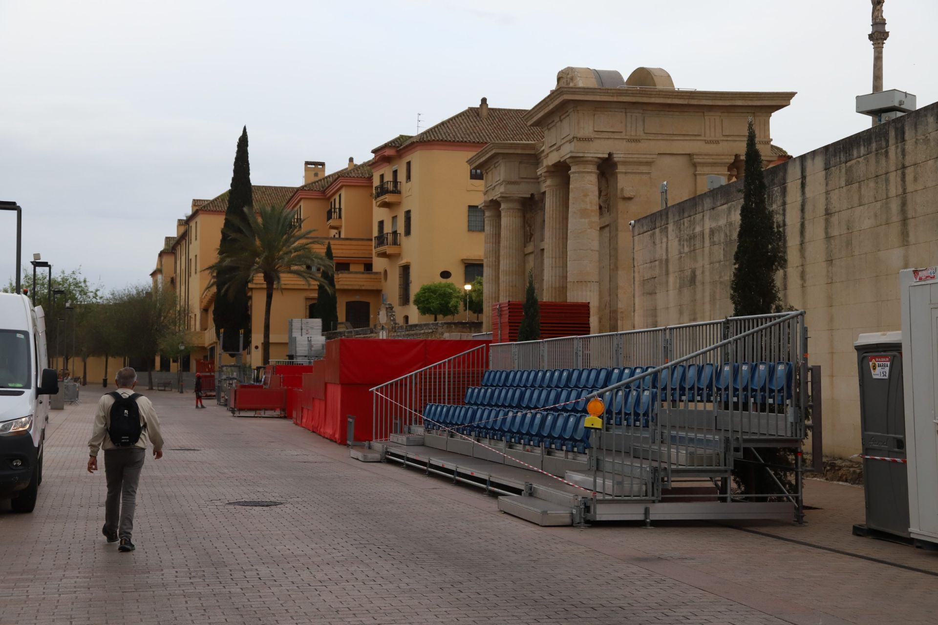 En imágenes, el montaje final de la carrera oficial de la Semana Santa de Córdoba 2025