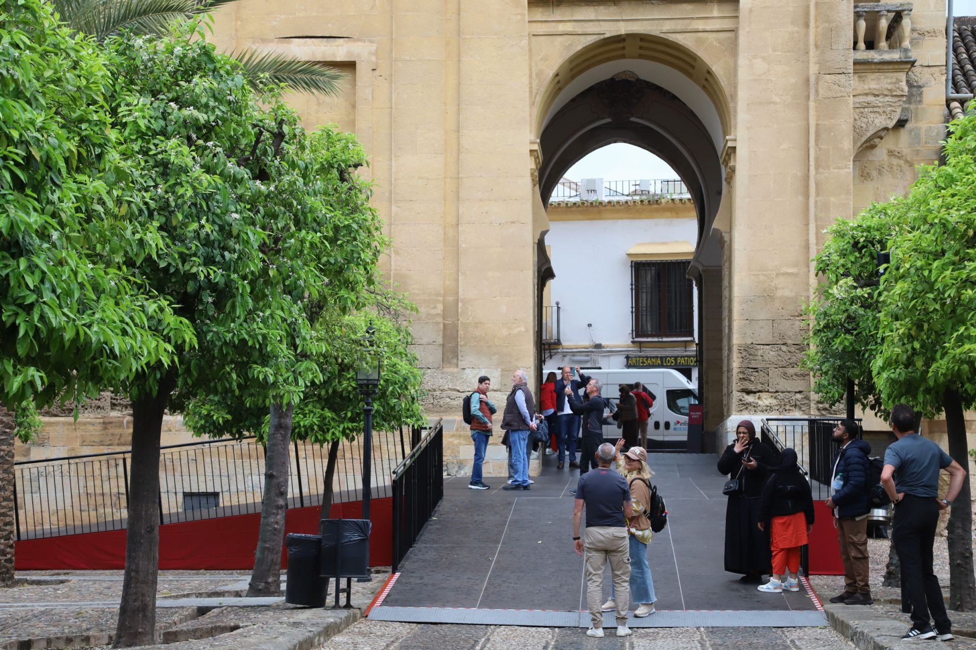 En imágenes, el montaje final de la carrera oficial de la Semana Santa de Córdoba 2025