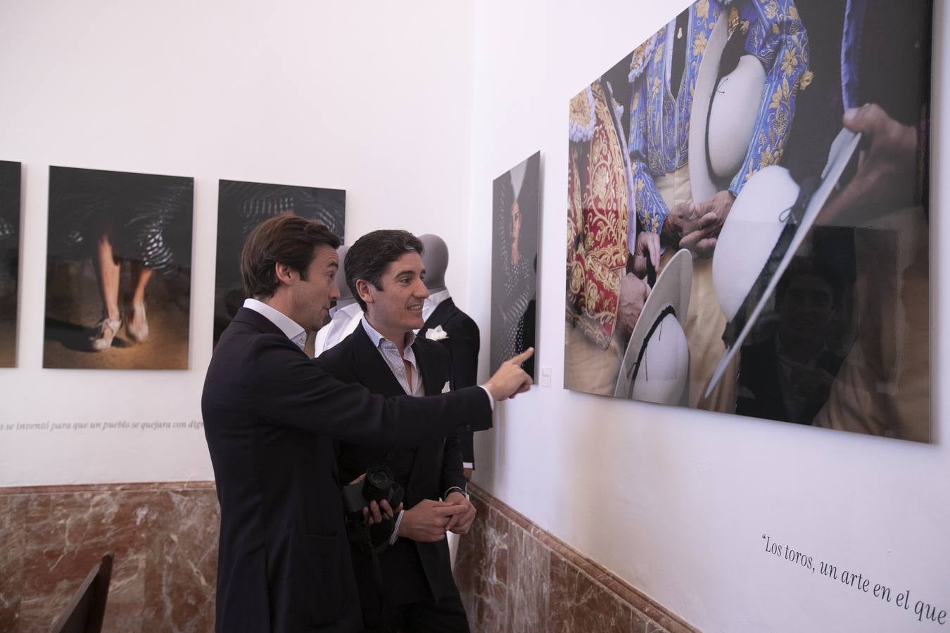 La sugestiva exposición &#039;Raíces&#039; de Pablo Borrego en la Fundación Gala, en imágenes