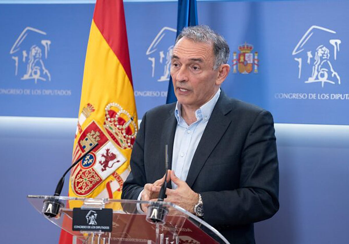 Sumar pide al Gobierno que declare festivo nacional el 14 de abril, día de la Segunda República