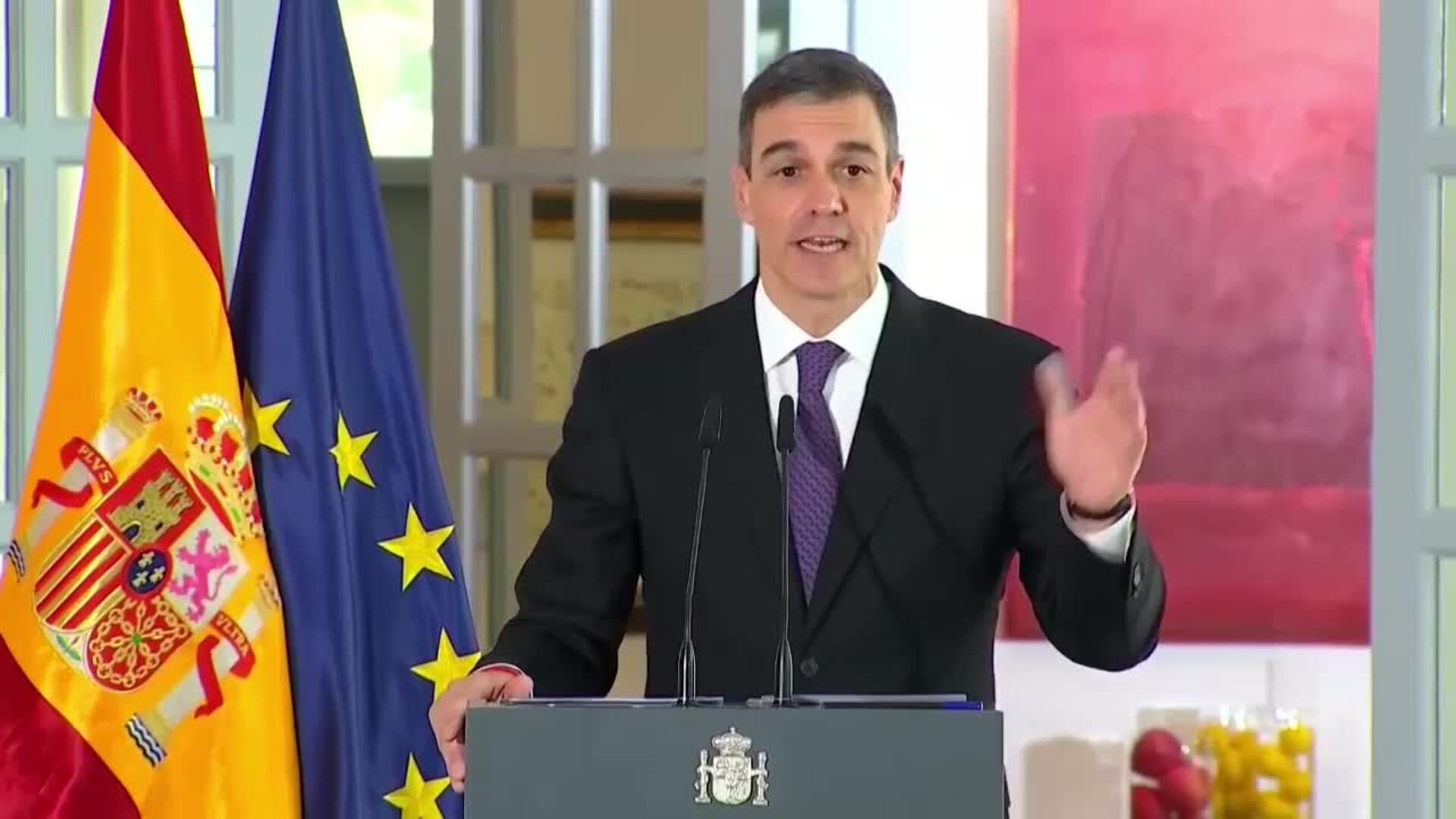 Sánchez defiende su visita a China y dice que es &quot;coherente&quot; y que &quot;no va contra nadie&quot;