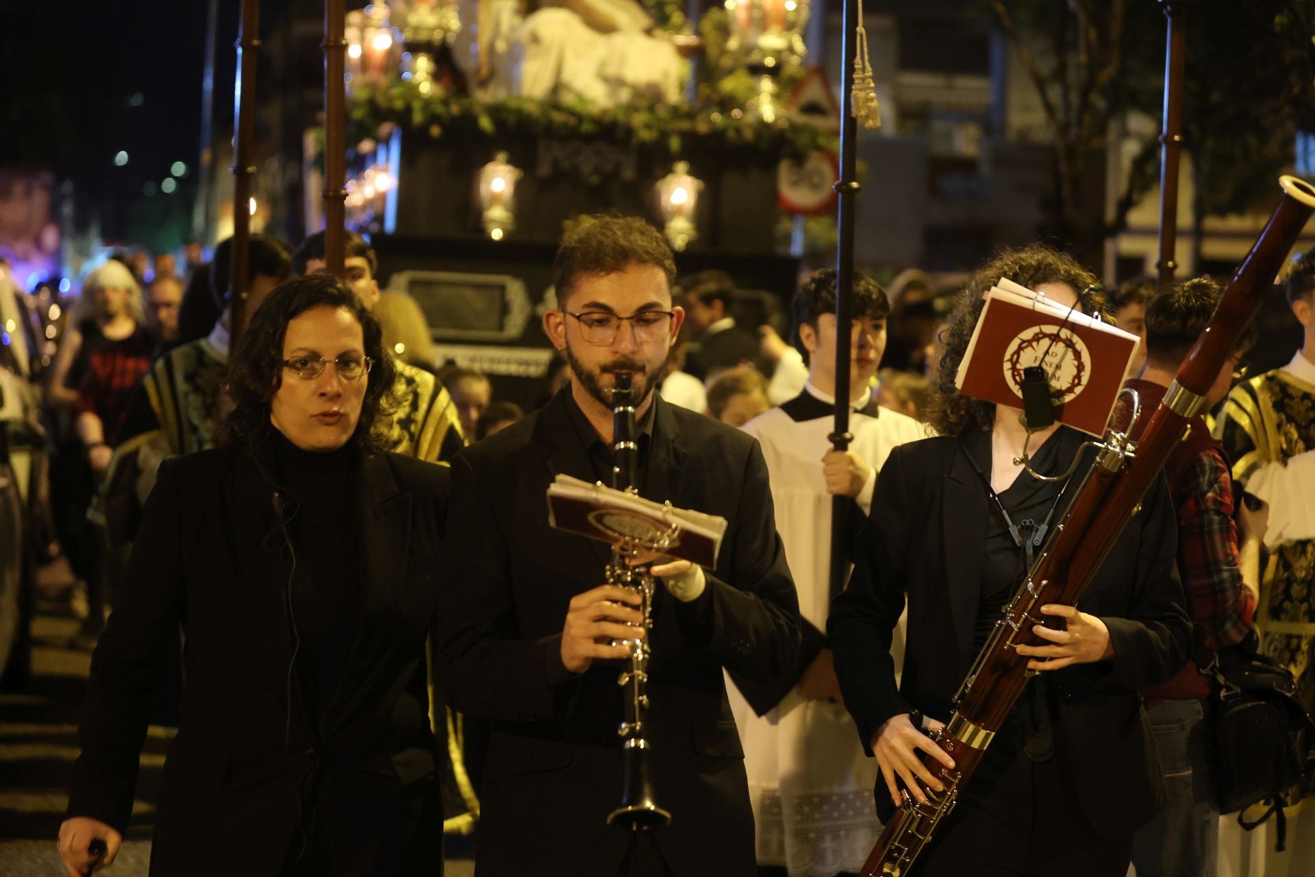 La íntima procesión del Traslado al Sepulcro de Córdoba, en imágenes