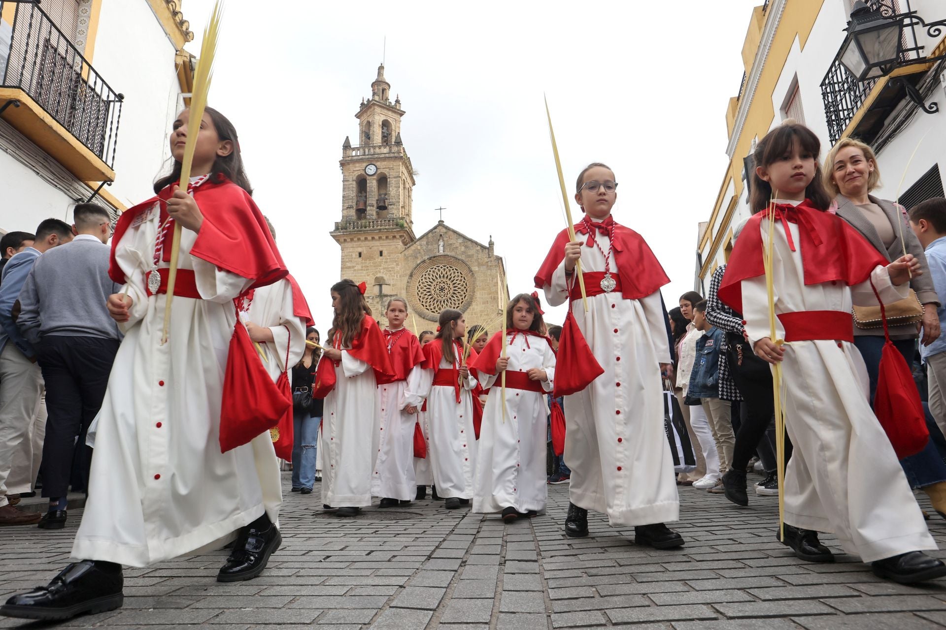 La ilusionante salida de la Borrquita el Domingo de Ramos en Córdoba, en imágenes