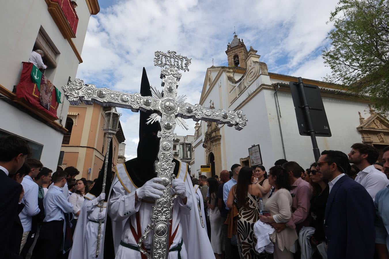La emotiva procesión de la Esperanza de Córdoba, en imágenes