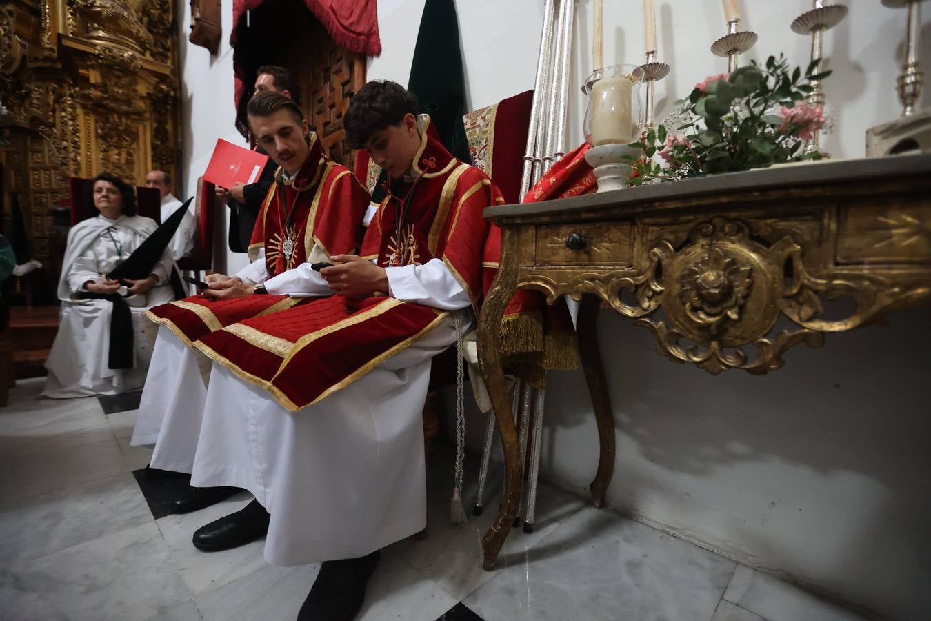 La emotiva procesión de la Esperanza de Córdoba, en imágenes