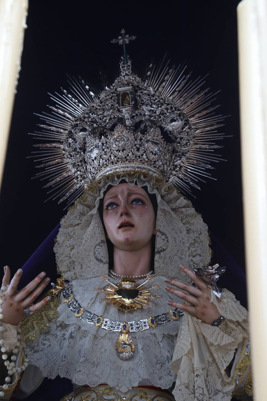 El sentido cortejo de las Penas de Santiago de Córdoba, en imágenes
