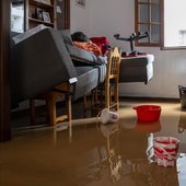 Lanzarote amanece enterrada en barro tras el impacto de las lluvias torrenciales