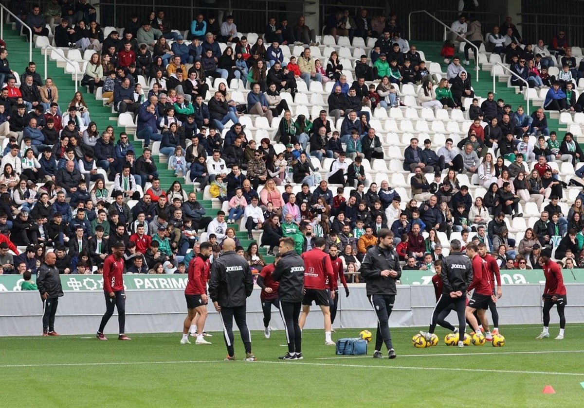 El último entrenamiento a puerta abierta del Córdoba en El Arcángel