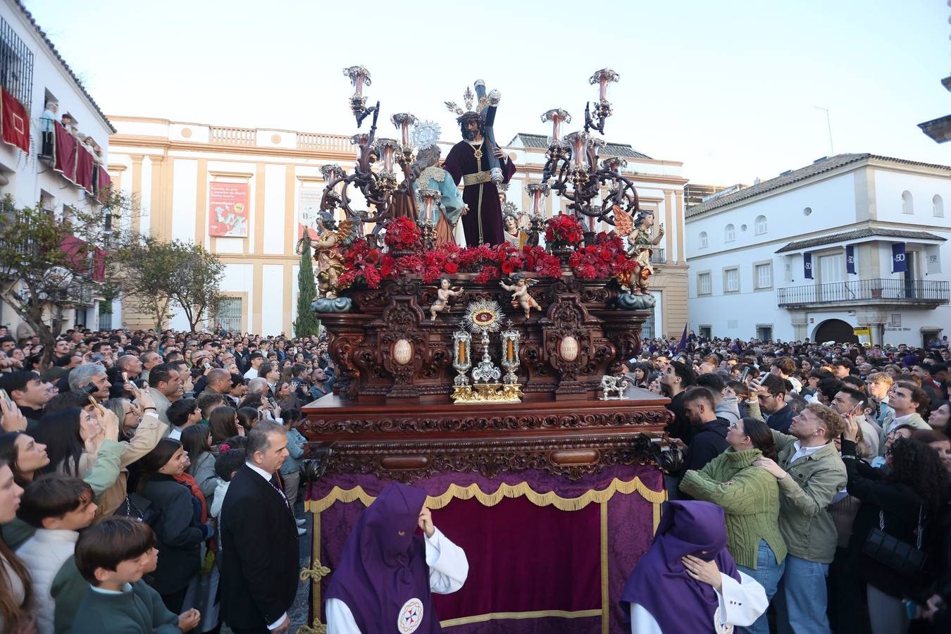 Las imágenes de la hermandad de la Santa Faz en el Martes Santo