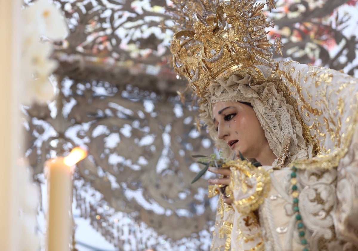 La Virgen de la Paz