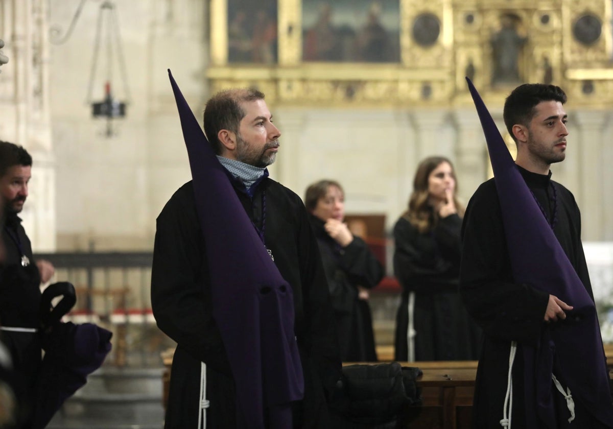 Decepción y tristeza tras suspenderse la procesión entre los hermanos de la Hermadad