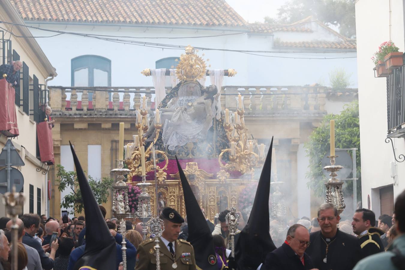 Las imágenes de la procesión de Las Angustias del Jueves Santo de Córdoba