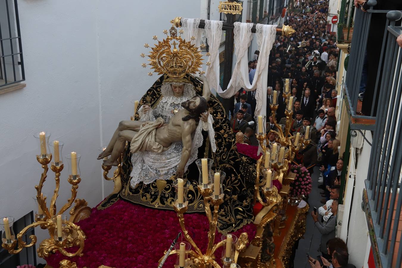 Las imágenes de la procesión de Las Angustias del Jueves Santo de Córdoba