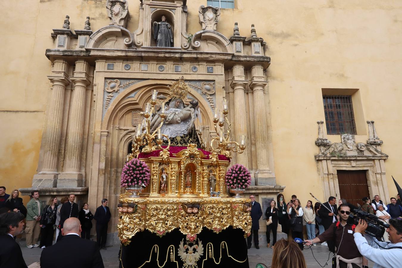 Las imágenes de la procesión de Las Angustias del Jueves Santo de Córdoba