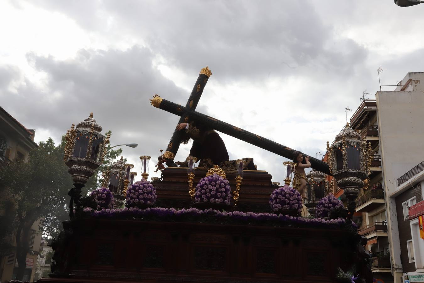 Las imágenes de la hermandad del Caído en el Jueves Santo de Córdoba