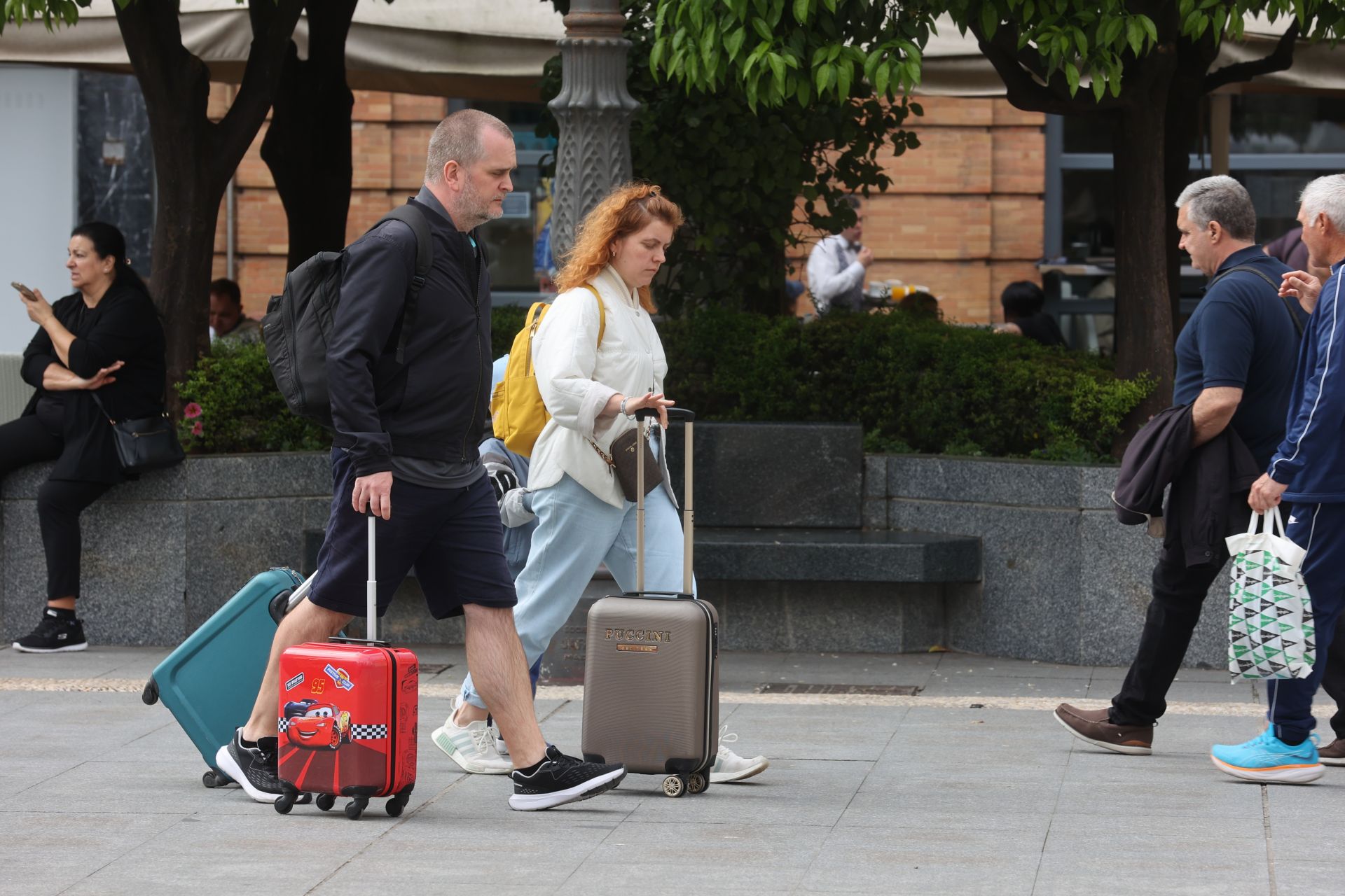 El ambiente del turismo este Jueves Santo en Córdoba, en imágenes