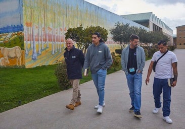 Los reclusos de Soto acarician la libertad a través de los libros