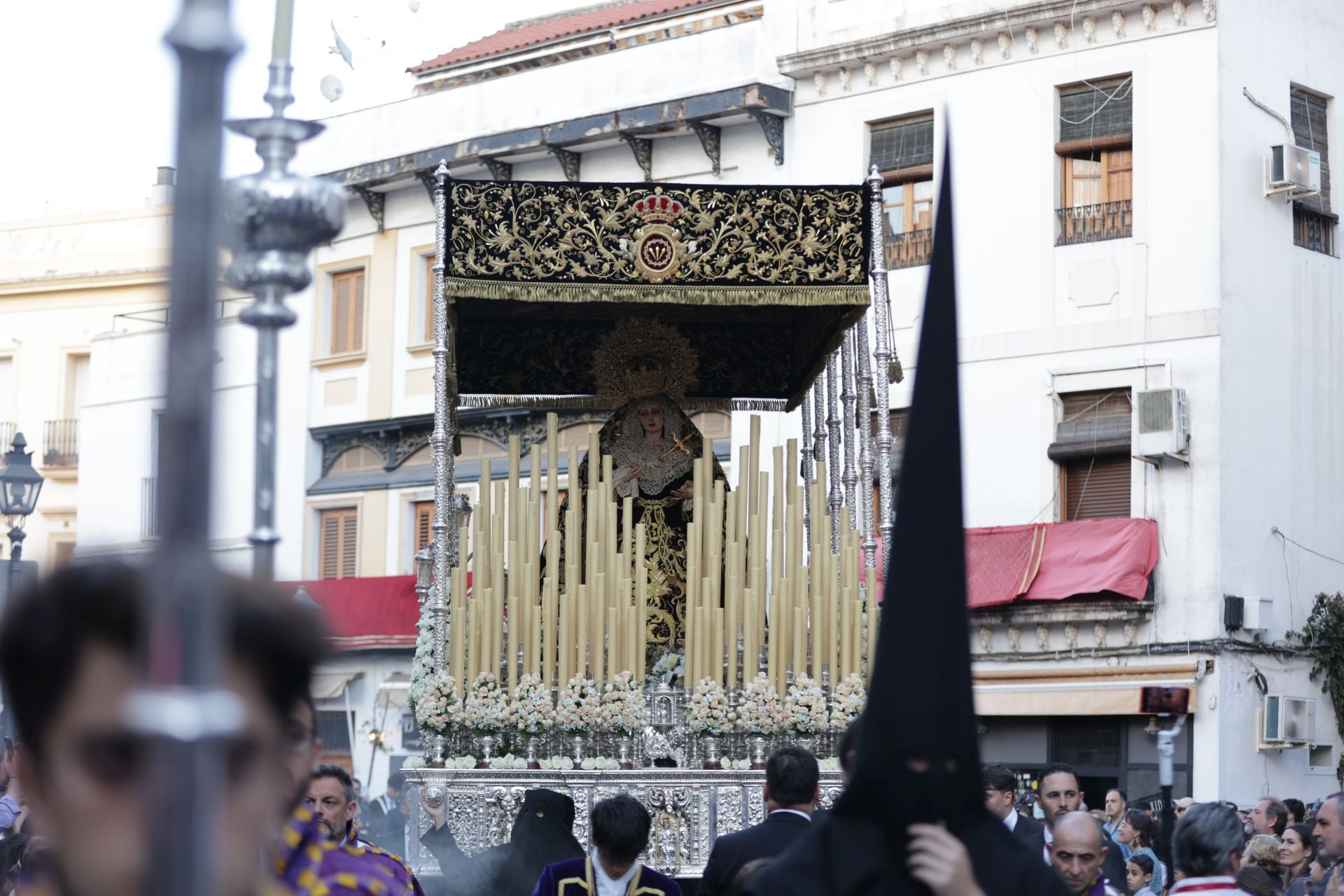 Las imágenes de la procesión de la Expiración del Viernes Santo de Córdoba