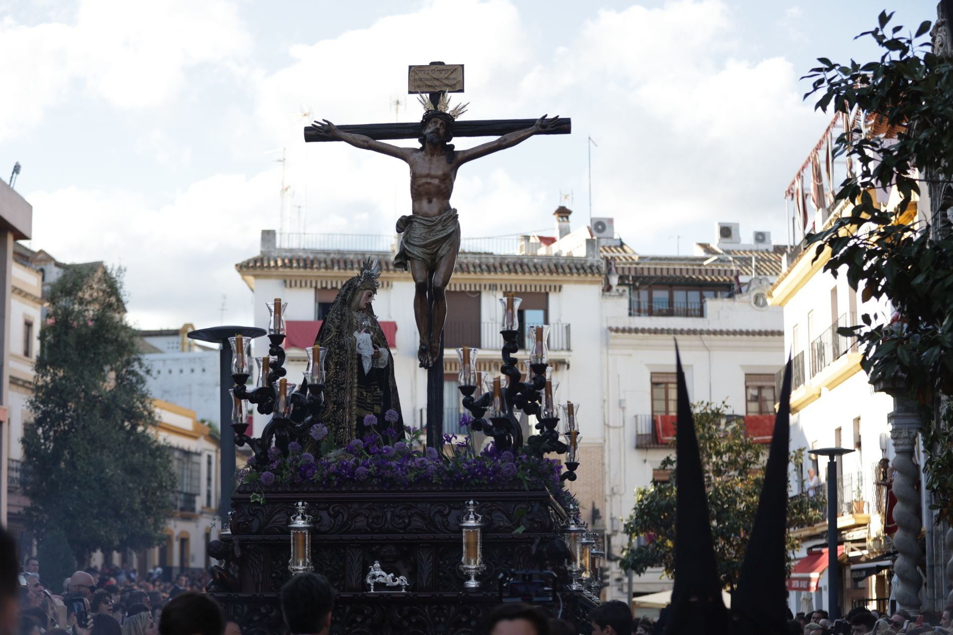 Las imágenes de la procesión de la Expiración del Viernes Santo de Córdoba