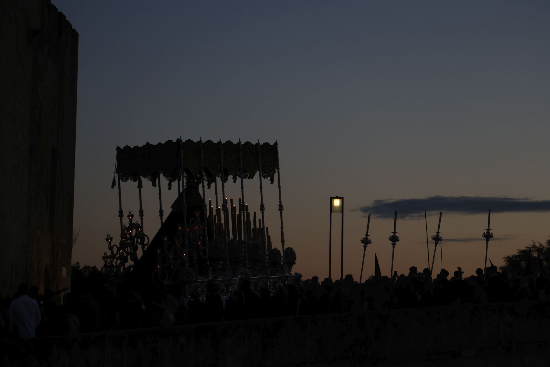 Las imágenes de la procesión del Descendimiento del Viernes Santo de Córdoba