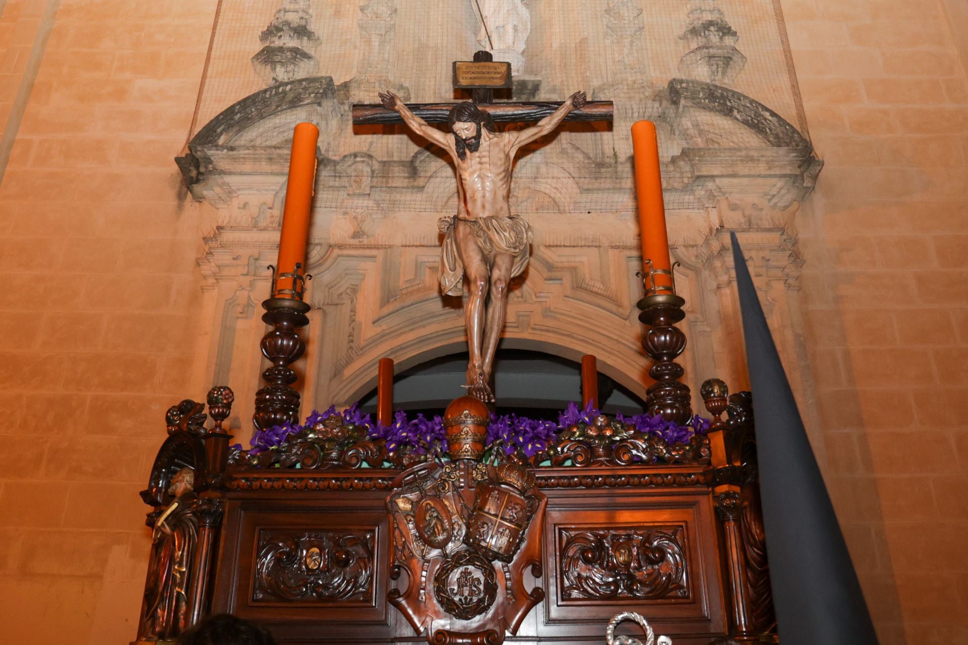Las imágenes de la Buena Muerte en la Madrugada de la Semana Santa de Córdoba