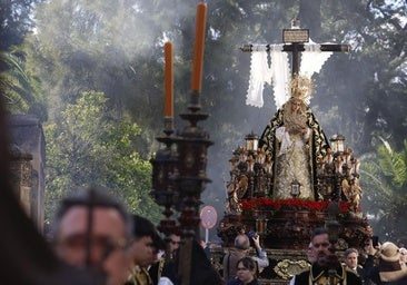 Las imágenes de la procesión de La Soledad del Viernes Santo de Córdoba
