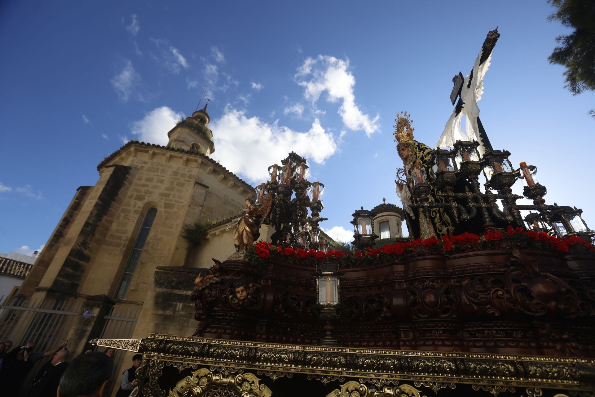Las imágenes de la procesión de La Soledad del Viernes Santo de Córdoba