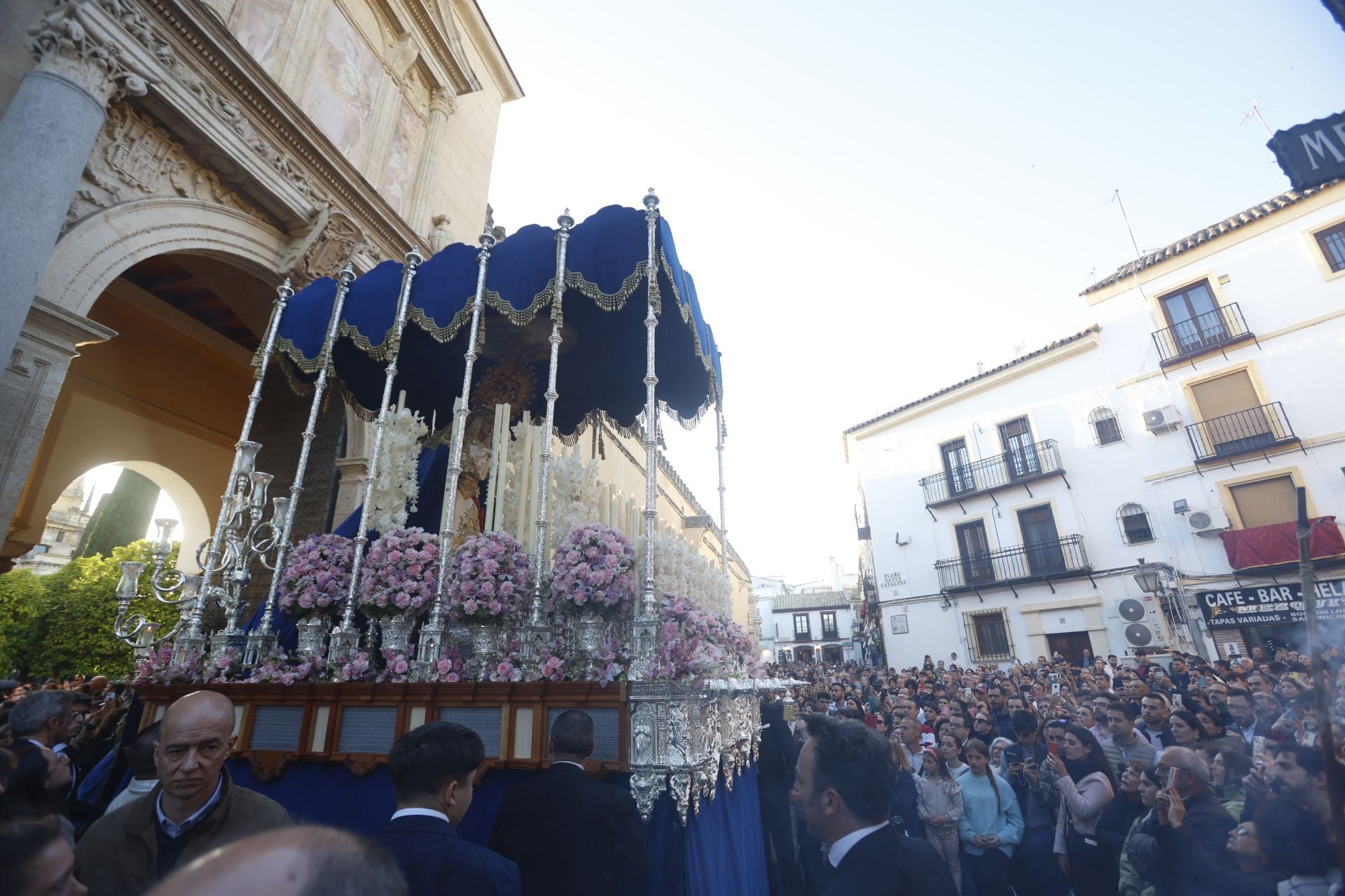 El regreso de la hermandad de la Estrella de Córdoba, en imágenes