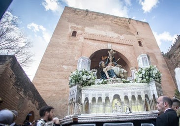 El Sábado Santo de Granada: la excepción que cruza la Alhambra