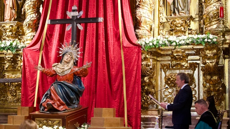 El arquitecto de la cúpula de la Vera Cruz ofrece a la Virgen «la zozobra los reproches y el sufrimiento» que causó la obra