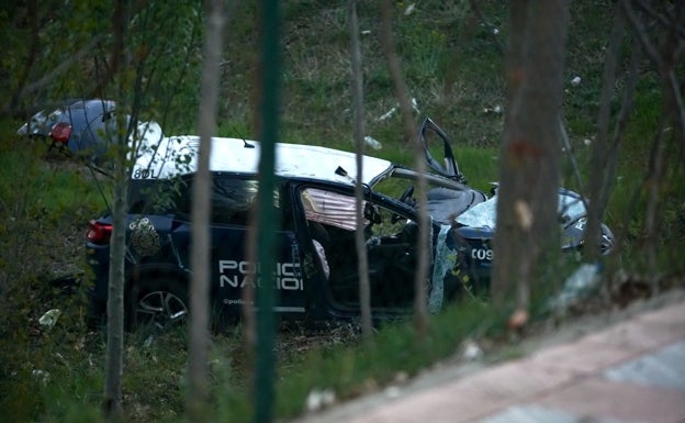 Dos policías nacionales heridos en el vuelco de un coche patrulla en León