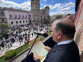 El alcalde de Talavera pide a la patrona la «pronta restitución» del Puente Viejo