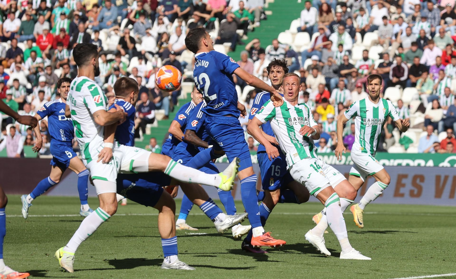 El emocionante empate del Córdoba con el Oviedo, en imágenes