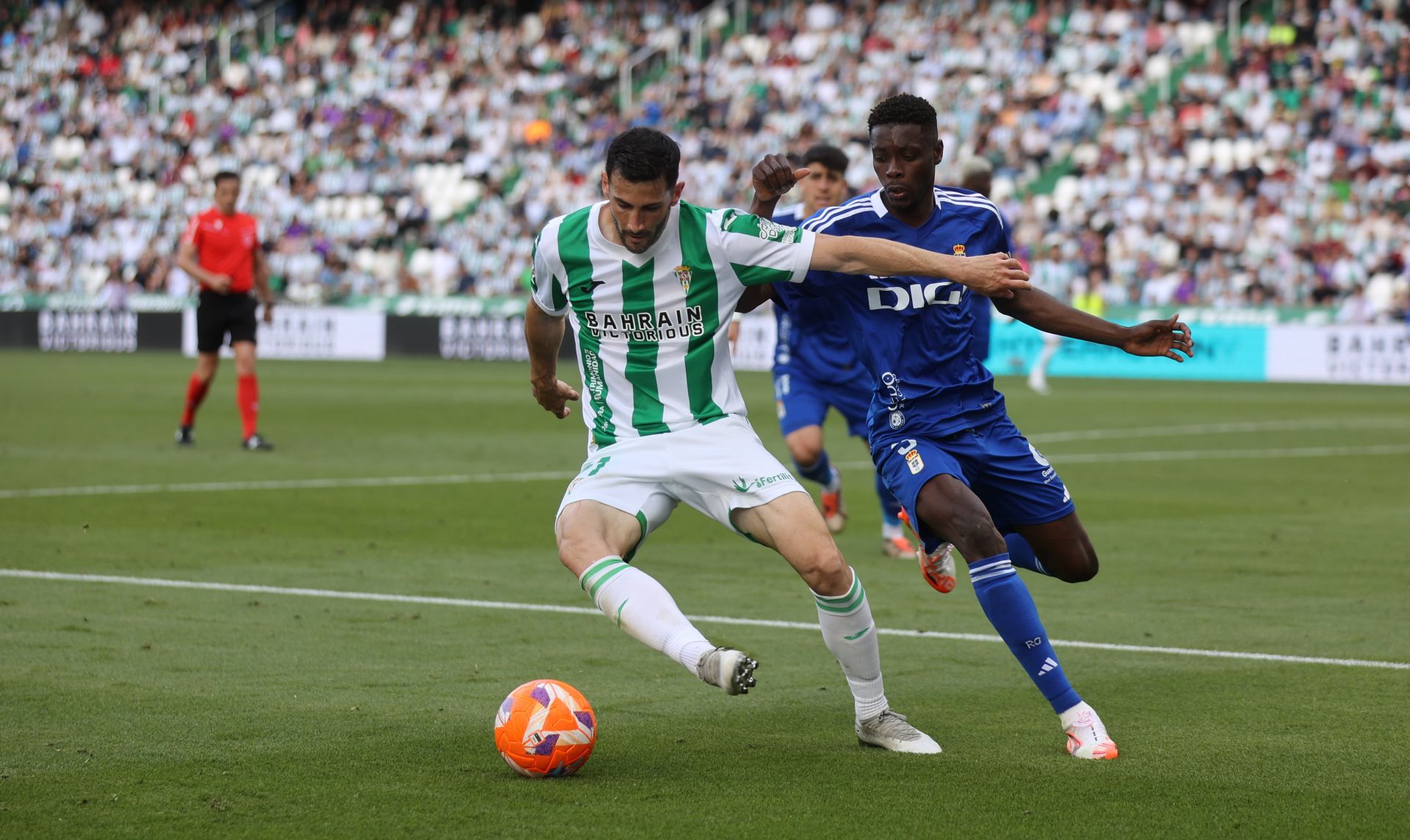 El emocionante empate del Córdoba con el Oviedo, en imágenes