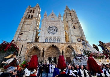Castilla y León se echa a la calle para celebrar el encuentro de la Virgen con Cristo Resucitado