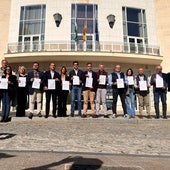 Miembros del Consejo de Alcaldes del PP ante la Subdelegación del Gobierno en Jaén