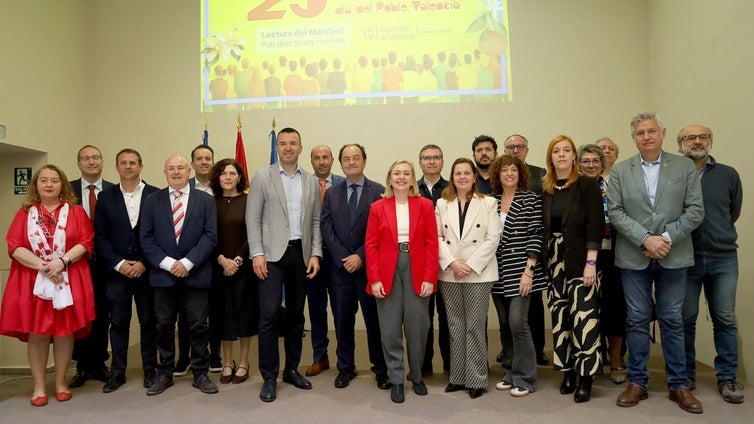 La Diputación de Valencia asume la reivindicación del autogobierno que Vox suprimió de las Cortes Valencianas