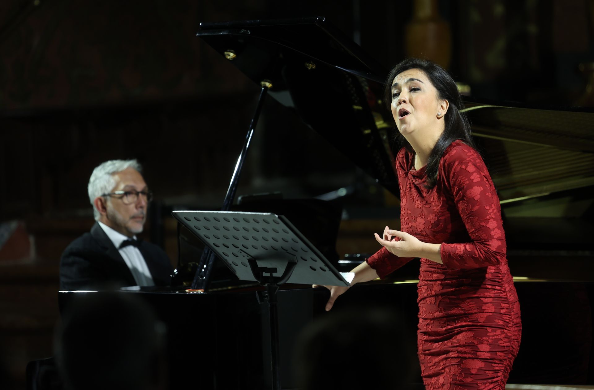 Auxiliadora Toledano y Julio Alexis Muñoz abren el Festival Primavera de Córdoba, en imágenes