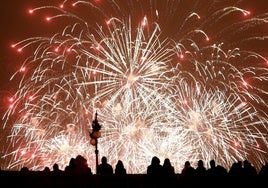 Castillo de fuegos artificiales en Valencia por San Vicente: horario y ubicación