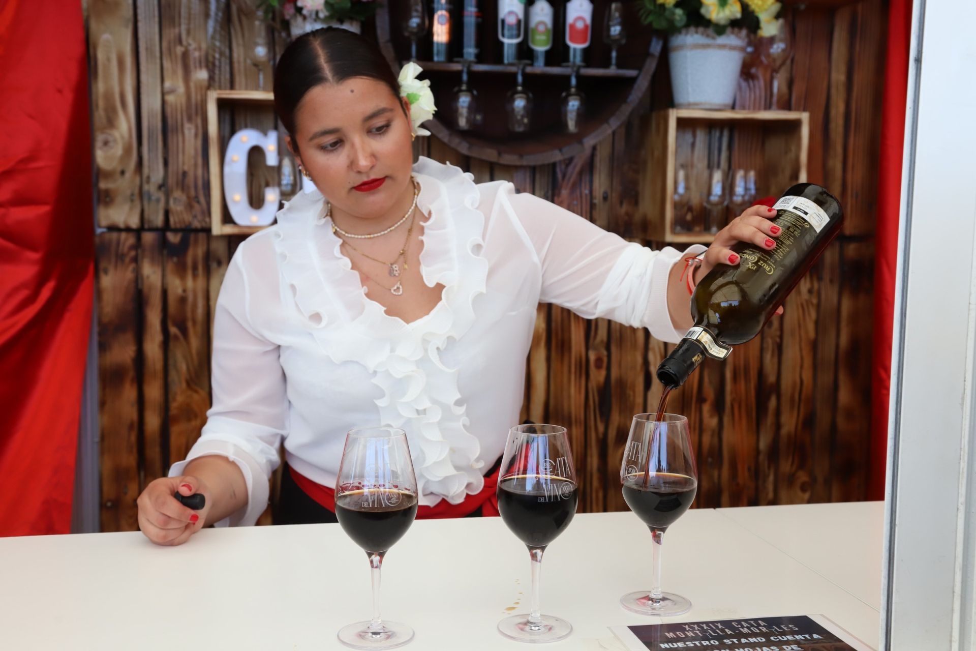 La Cata del Vino también se llena en su nueva ubicación, en imágenes