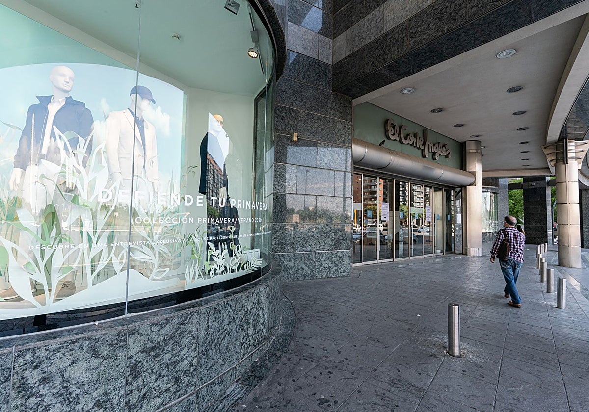 Imagen de archivo de un centro de El Corte Inglés en Valencia