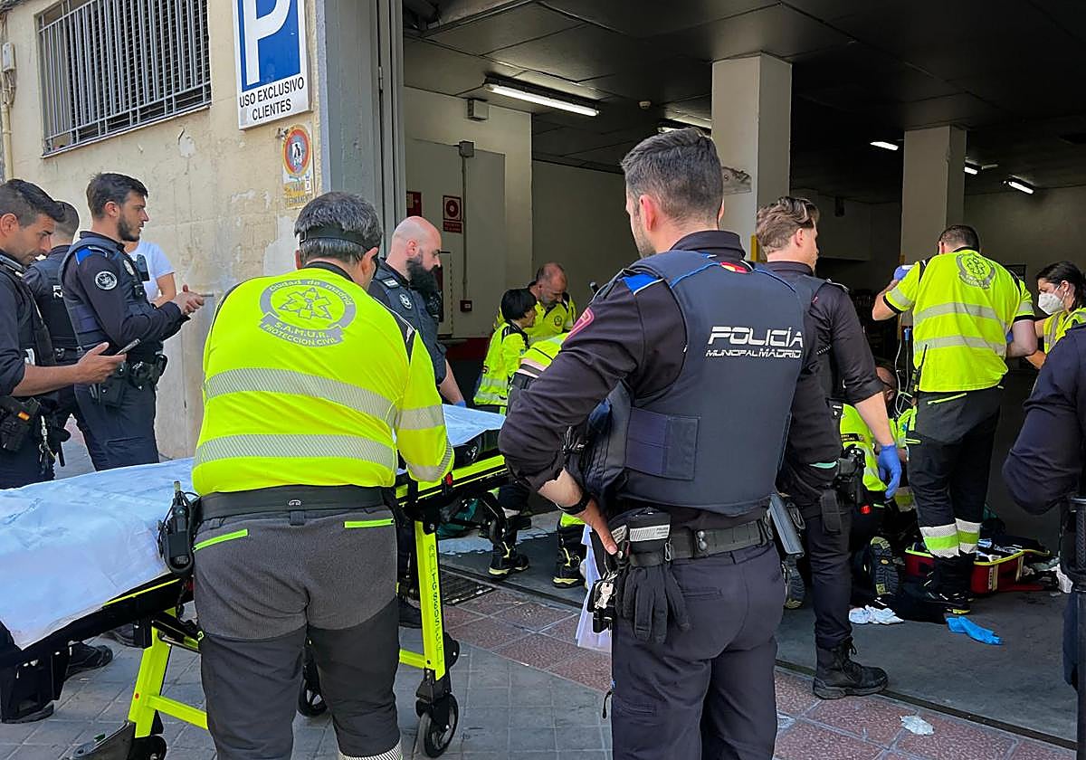 Policía Municipal y Samur-PC atiende a la víctima