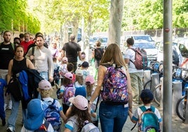 Nueve comunidades autónomas suspenden las clases este martes, pero mantienen los colegios abiertos