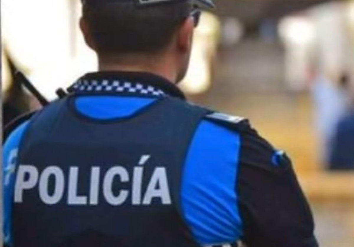 Un policía municipal de Valladolid salva la vida a un bebé de dos meses que no respiraba con un masaje cardíaco